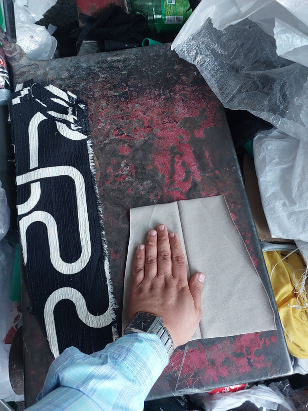 پارچه دست پاک کنی